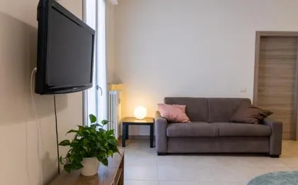 Ampia residenza Filippini a pochi passi dall'Arena