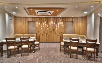 Hotel Candle Wood