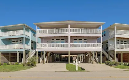 Bay-view La Porte Home Rental: Steps to Beach!