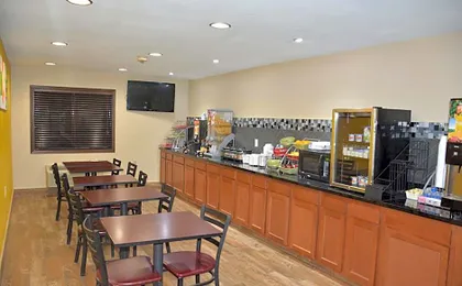 Super 8 by Wyndham Webster City IA