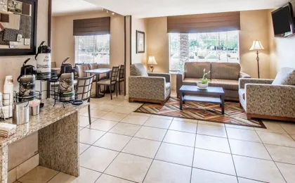 Baymont by Wyndham Chandler I-10