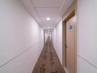 Hanting Hotel Wuhan Wangjiawan Metro Station