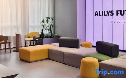 Lis Future Hotel (Hangzhou East Station Zhagongkou Metro Station)
