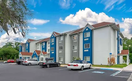 Microtel Inn & Suites By Wyndham Brooksville