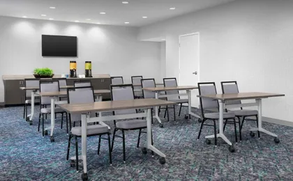 Home2 Suites by Hilton Greensboro Airport