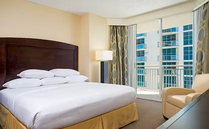 DoubleTree Resort & Spa by Hilton Hotel Ocean Point - North Miami Beach