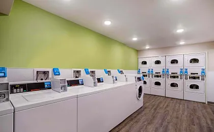 WoodSpring Suites Detroit Madison Heights