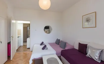 Apartment Purple Rain