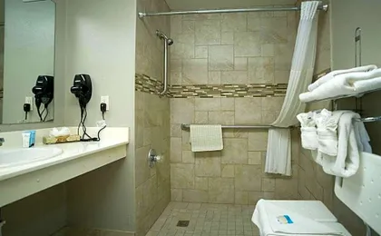 Branson Towers Hotel
