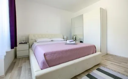 Apartment Maja