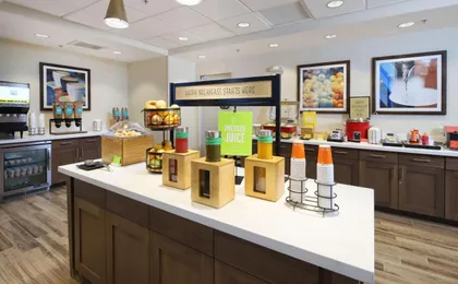 Hampton Inn & Suites Tucson Tech Park