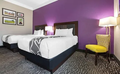 La Quinta Inn & Suites by Wyndham Pearland - Houston South
