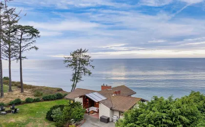 Oceanfront Home w/ Outdoor Dining, 2 Firepits + Steps to Beach Salish Sea Escape by Avantstay