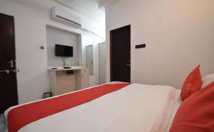 Hotel Kiran Palace by Oyo Rooms