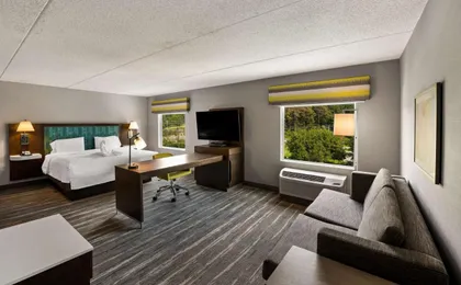Hampton Inn & Suites Poughkeepsie