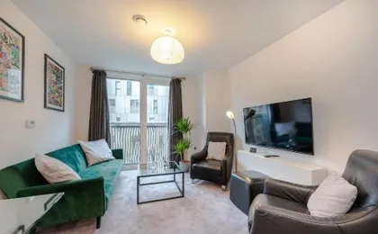 Stylish Apartment by Chelsea-Victoria-Pimlico