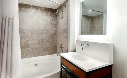 The Heathman Hotel Kirkland