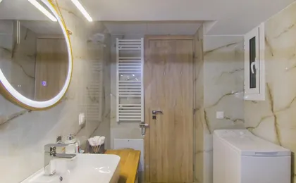 Luxurious Apt Near Ampelokipoi Metro Station