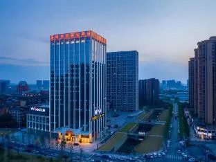 Vienna International Hotel Chengdu C&E Tianfu New District Qilong Subway Station