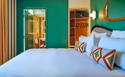 Mercure Paris Butte Montmartre Basilique