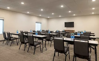 Garner Hotel La Porte Bay Area by IHG