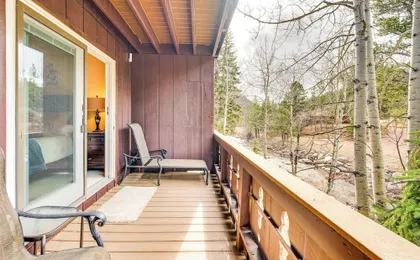 1 Mi to Rocky Mtn Nat'l Park: Estes Park Townhome