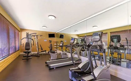Royal Sun Hotel & Suites