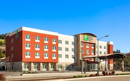 Holiday Inn Express & Suites Hayward - Castro Valley by IHG