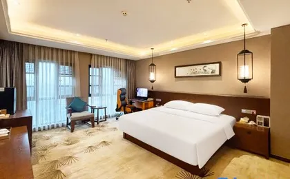 Jingfang X E-Sports Hotel (Guanghua Park Subway Station)