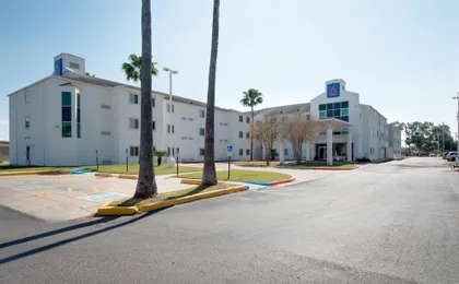 Motel 6 Brownsville