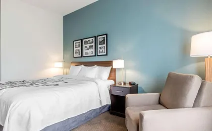 Sleep Inn & Suites