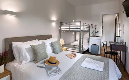 Minavra Hotel