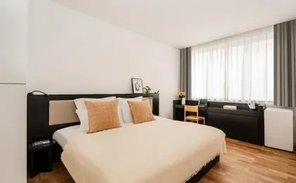 Base-Wending Serviced Apartment
