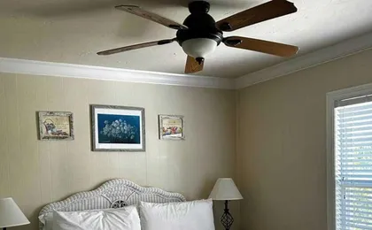 Tortuga Inn Beach Resort