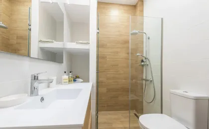 Fresh and Clean apt for 6 in Koukaki