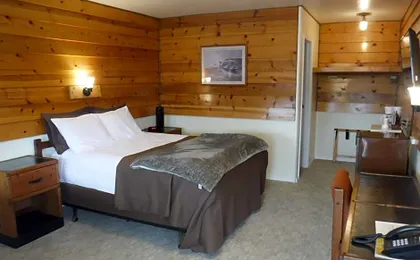 Captain's Choice Motel