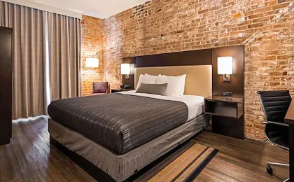 Best Western Plus St. Christopher Hotel