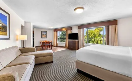 Best Western Driftwood Inn