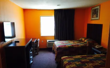Scottish Inn & Suites - Hobby Airport