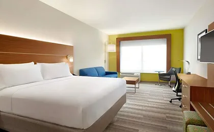 Holiday Inn Express & Suites Cincinnati South - Wilder By IHG