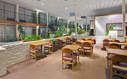 Super 8 by Wyndham Norman