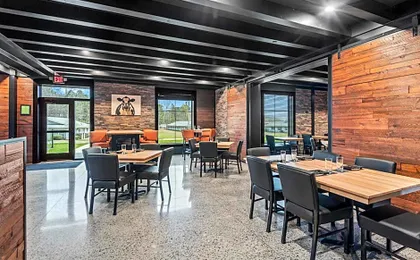 Cobblestone Hotel & Suites - Cullman
