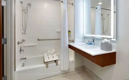 Holiday Inn Express & Suites San Antonio NW Near Seaworld by IHG