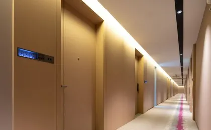 Lavande Hotel (Wuhan Xianggang Road Subway Station Ertong Yiyuan)