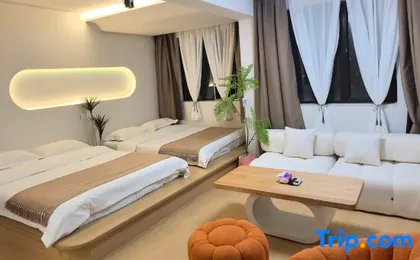 Rujia short-term rental apartment in