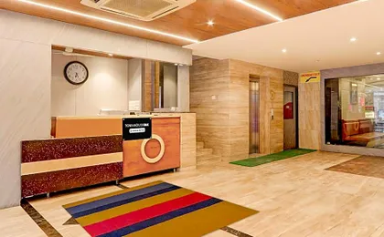 Super Townhouse Oak Madhapur Nera Regency