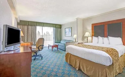 Baymont by Wyndham Bremerton WA