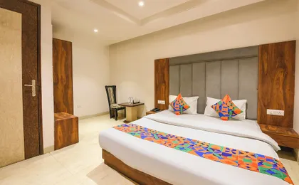 Fabhotel The Nilsa