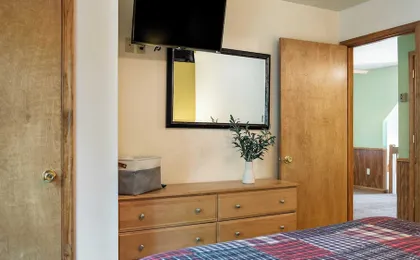 Coyote Cabin by Avantstay Hot Tub + Walk to Lake