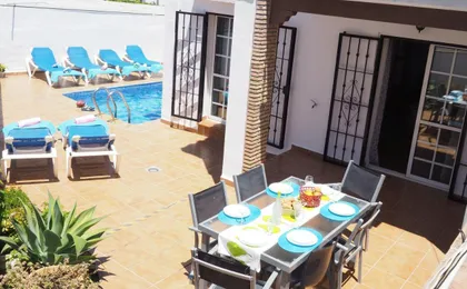 Nerja Paradise Rentals - Villa Buganvilla